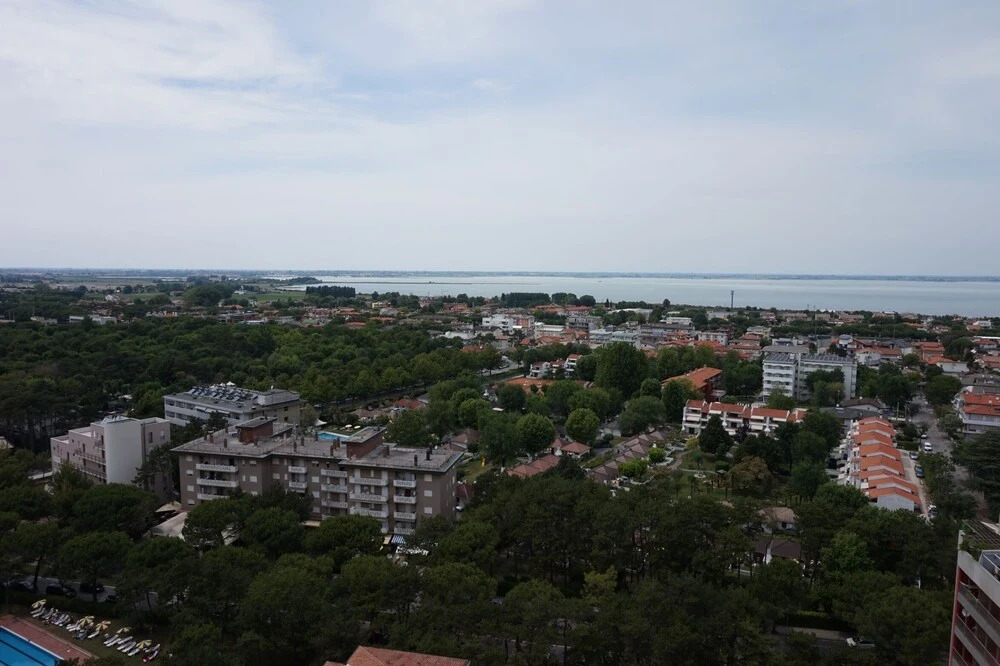 Wonderful Studio With Swimming Pool, Spacious Terrace and sea View by Beahost