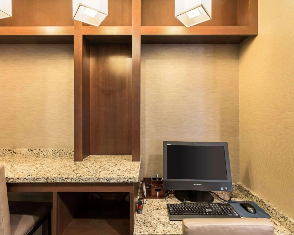 Comfort Inn Wichita East