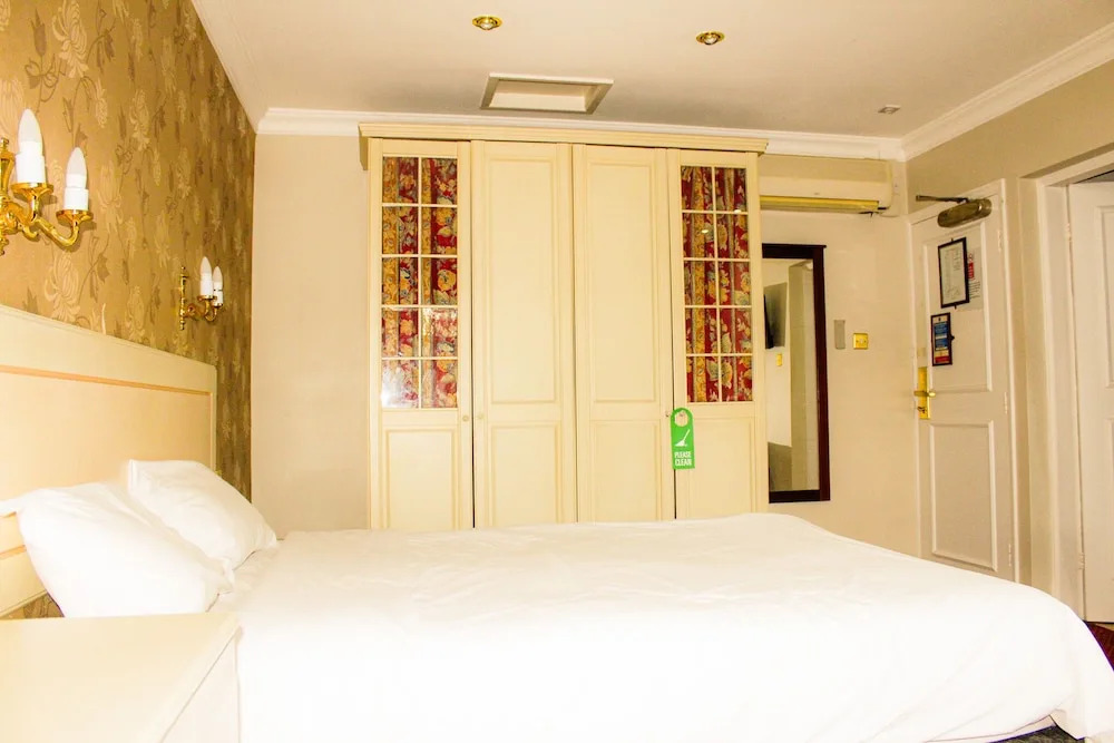Best Western Consort Hotel