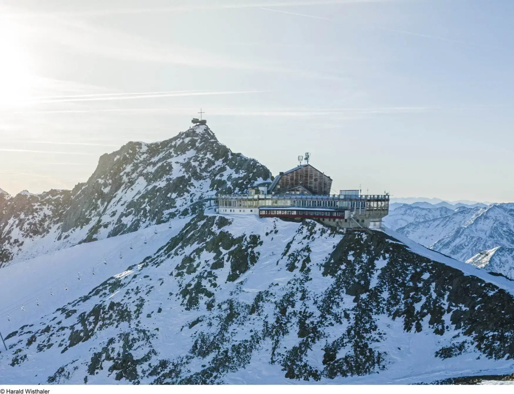 Glacier Hotel Grawand