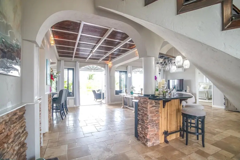 Kairos - Luxury Oceanfront Villa w 2 Pools Beach Pier