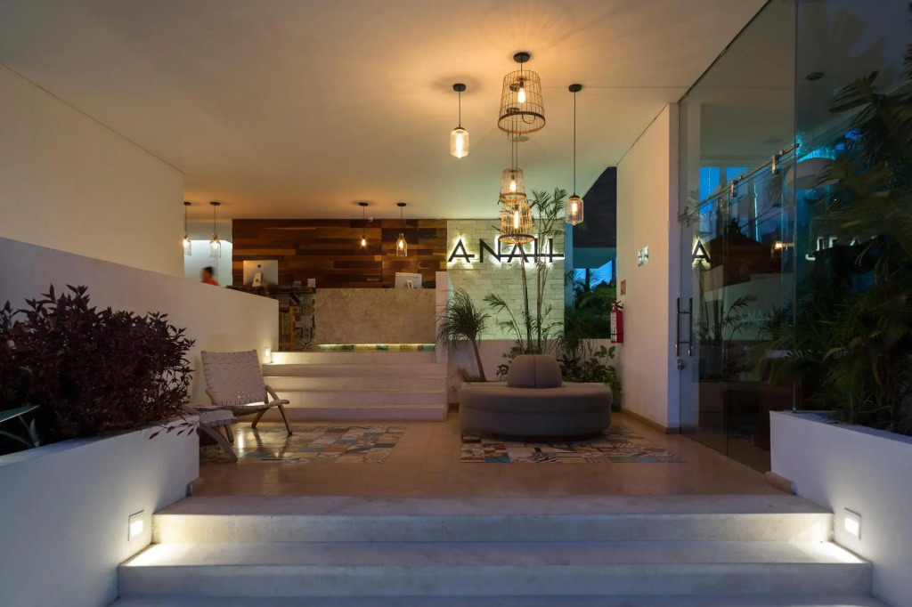 Anah Suites