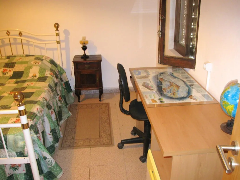 House with 4 Bedrooms in Aljezur, with Furnished Terrace And Wifi - 4 Km From the Beach