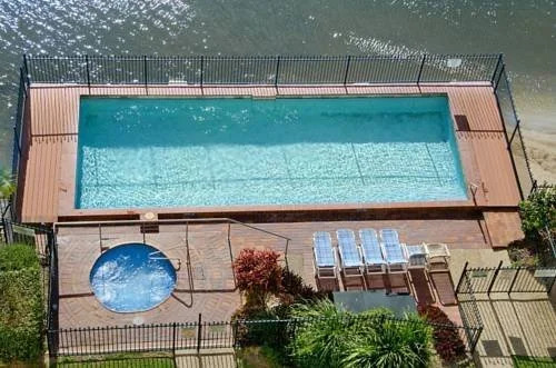 Banyandah Towers