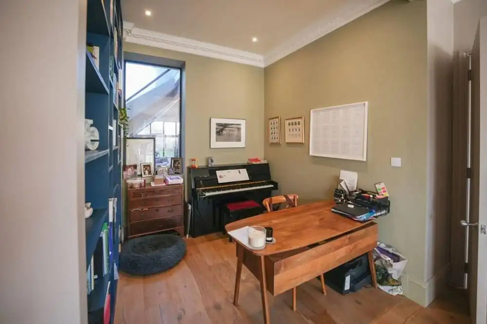 Stunning Modern 5-bed House in Central London