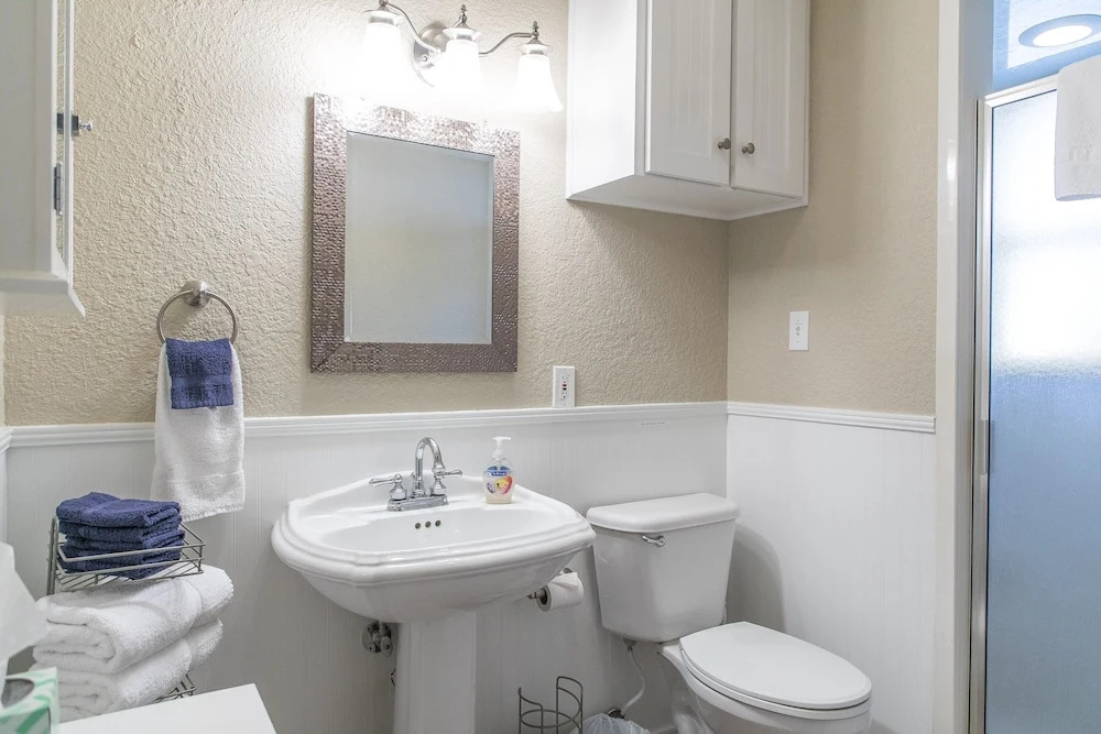 Maverick's River Haus 3 Bedrooms 3 Bathrooms Home