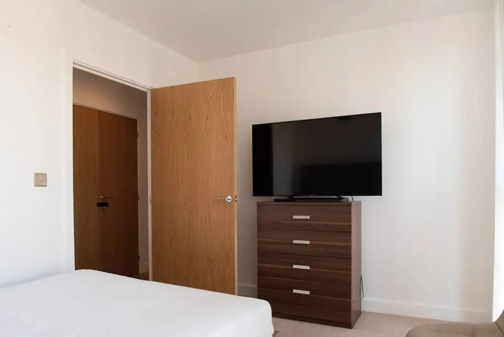 Beautiful 2 Bedroom Flat Overlooking Regents Canal