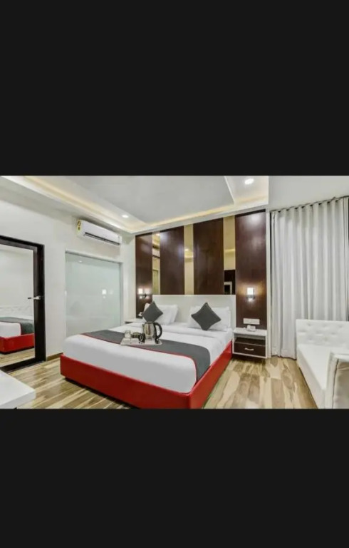 OYO 91981 Hotel Raas