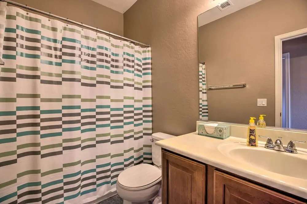 Maricopa Home w/ Outdoor Seating, 2 Mi to Golf!