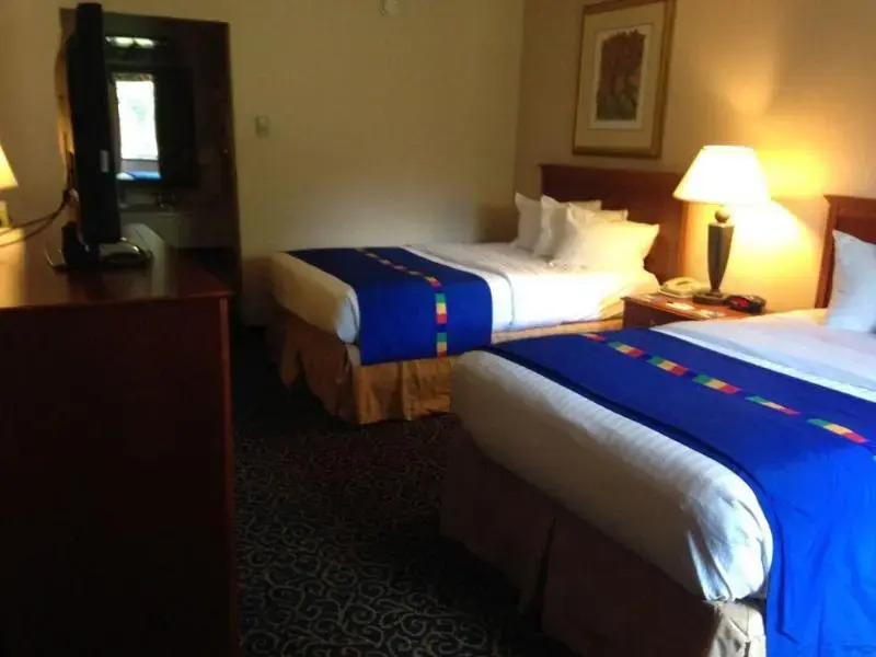 Park Inn Harrisburg West, PA