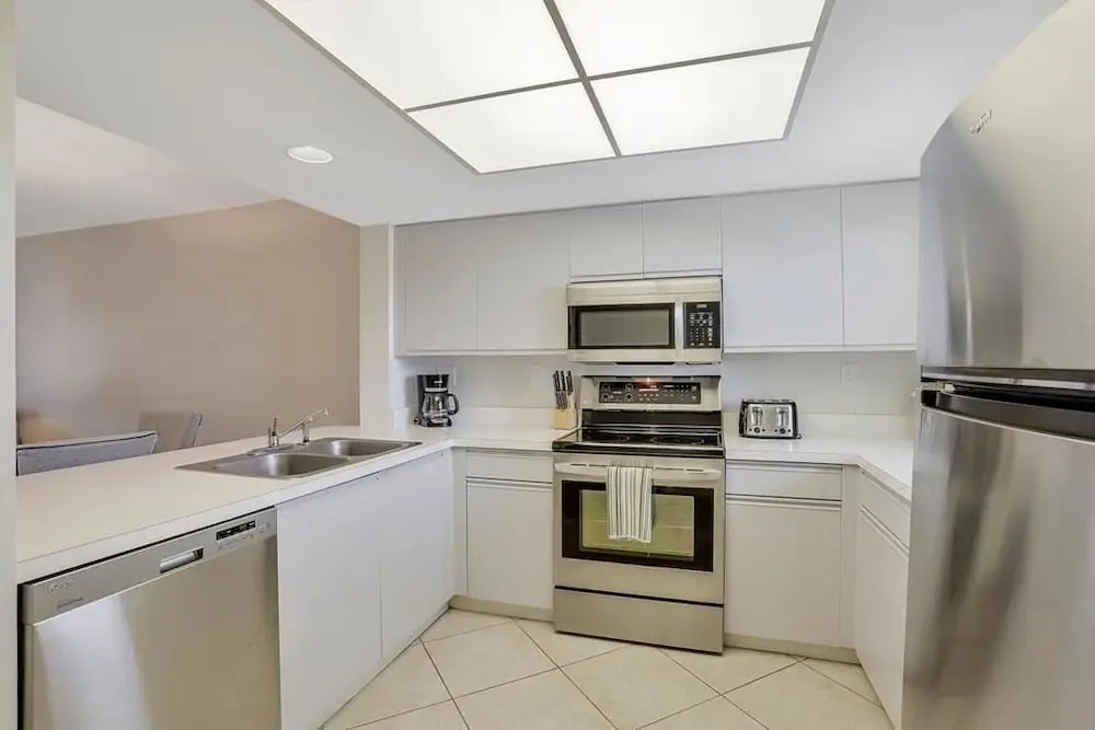 Essex N303, Marco Island Vacation Rental 2 Bedroom Condo
