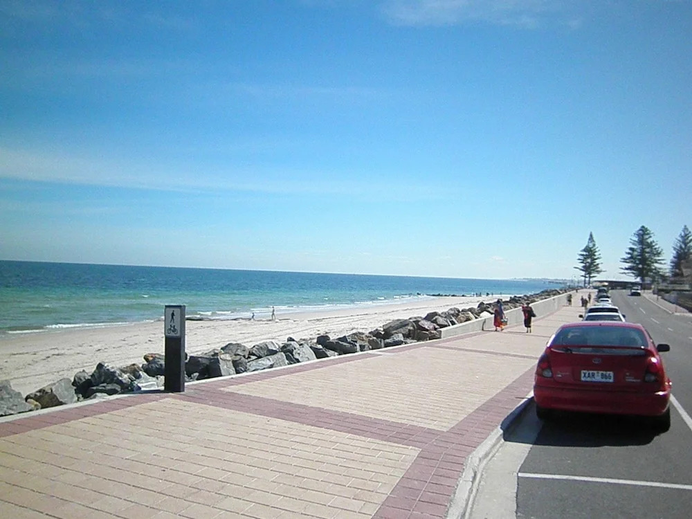 Glenelg Holiday /corporate Accommodation