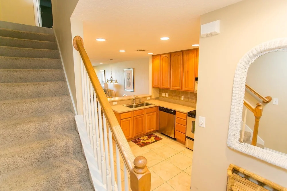 SEA Haven 516 [2/2.5] Free Activities! & Oceanfront Wifi Pool