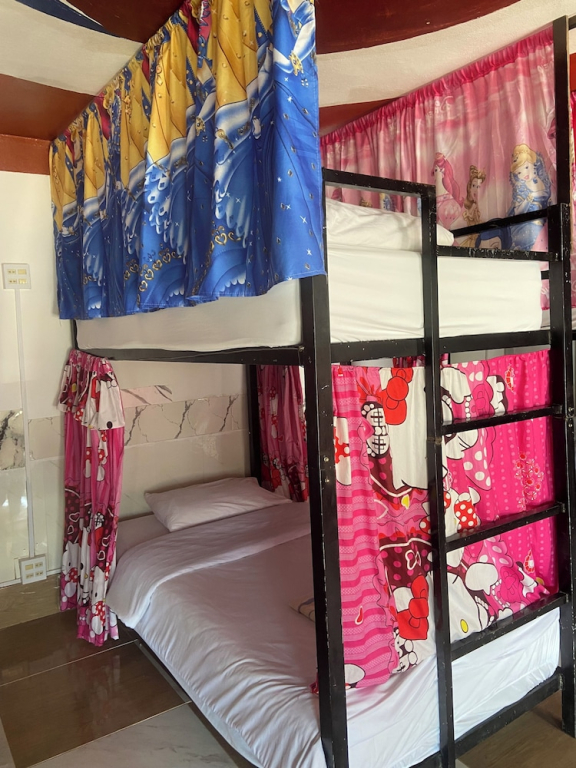 Pakbeng Backpackers