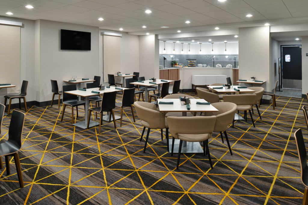 Holiday Inn Hotel & Suites Overland Park-Convention Center by IHG
