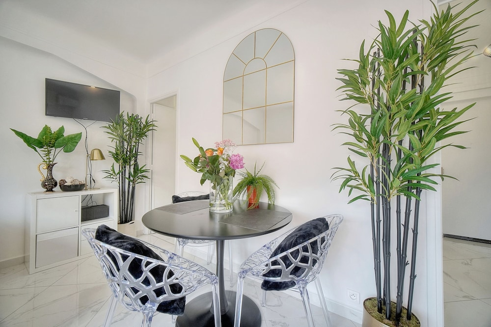 Studio Lumineux 200 m DES Plages A0b192
