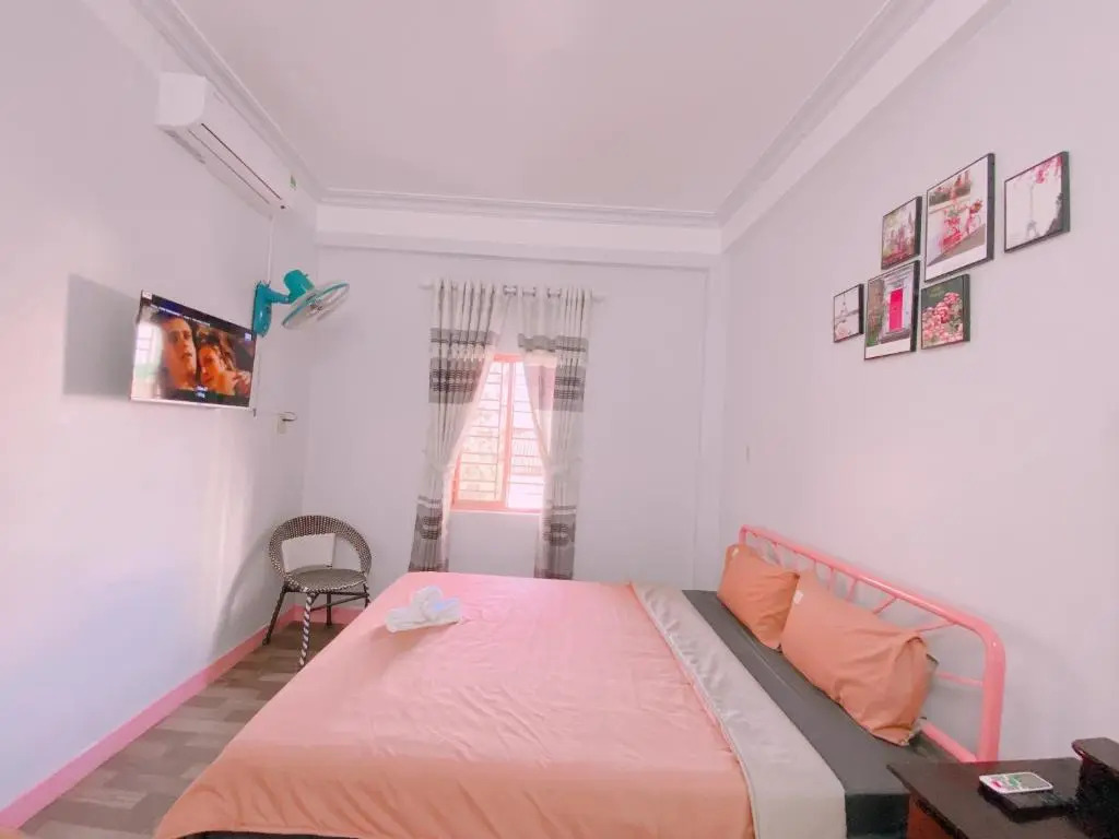 Happy House Homestay