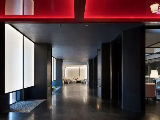 Longhuafu Hotel