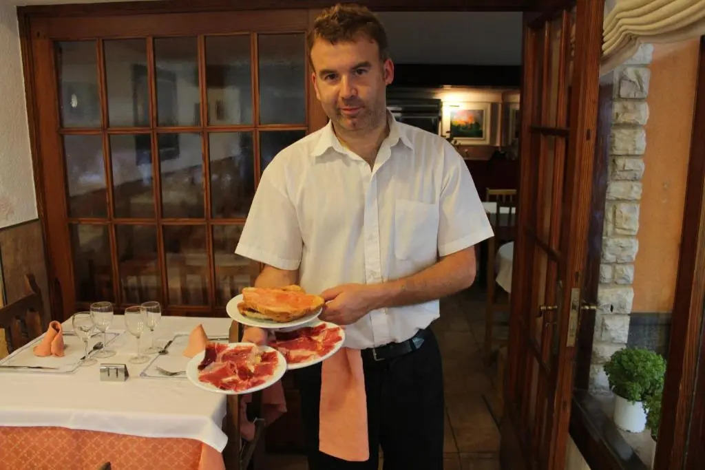 Hostal Montserrat