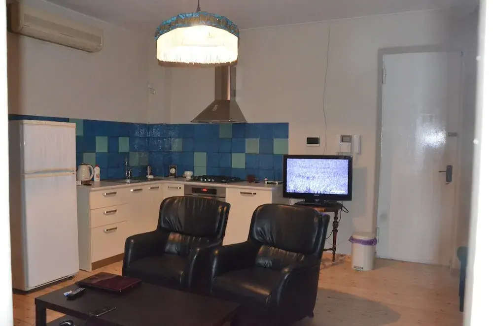 hostel house pluse