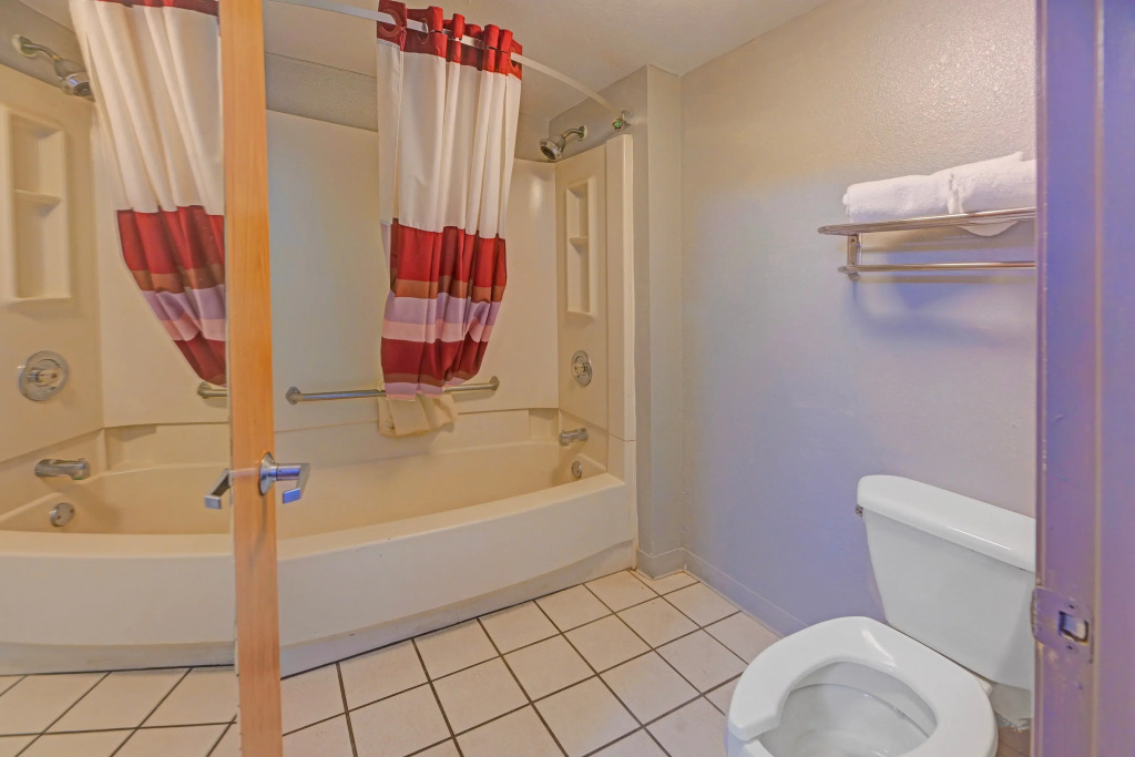 Travelers inn by OYO Wichita Falls