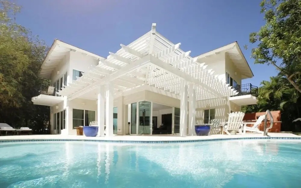 Golf Front Villa with Private Pool in Beach Resort