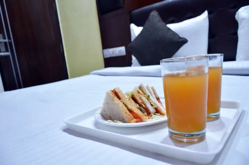OYO 5026 Preet Hotel