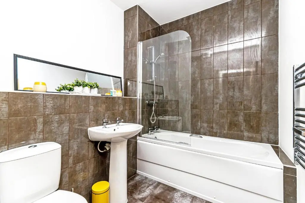 City Suites by Guestz