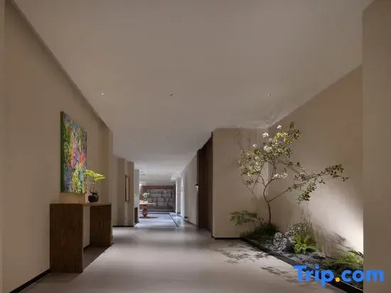 Pinman Chen Hotel (Changsha University Metro Station Branch)