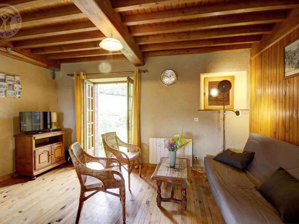 Gîte confortable pour 6 près des pistes, animaux admis - FR-1-496-138