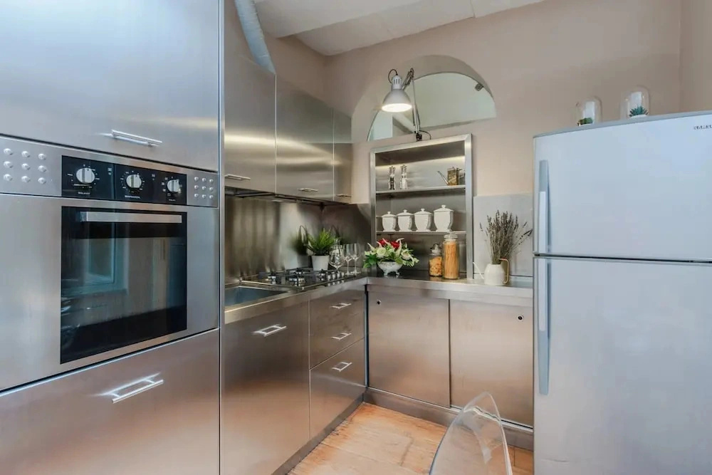 Apartment in Lucca Near San Frediano Church