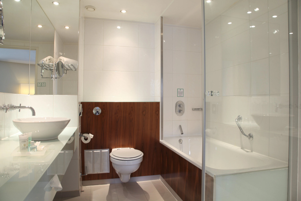 Holiday Inn London Camden Lock by IHG