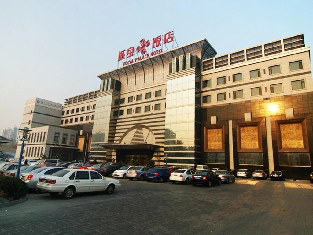 Royal Palace Hotel
