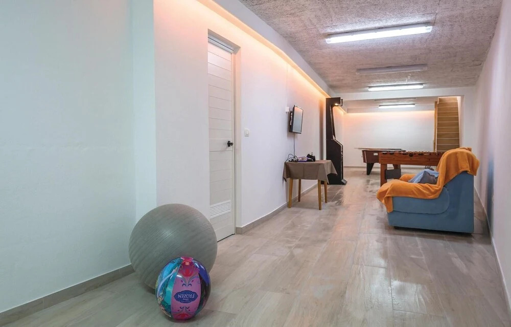 Beautiful Home in Medici With Wifi and 2 Bedrooms