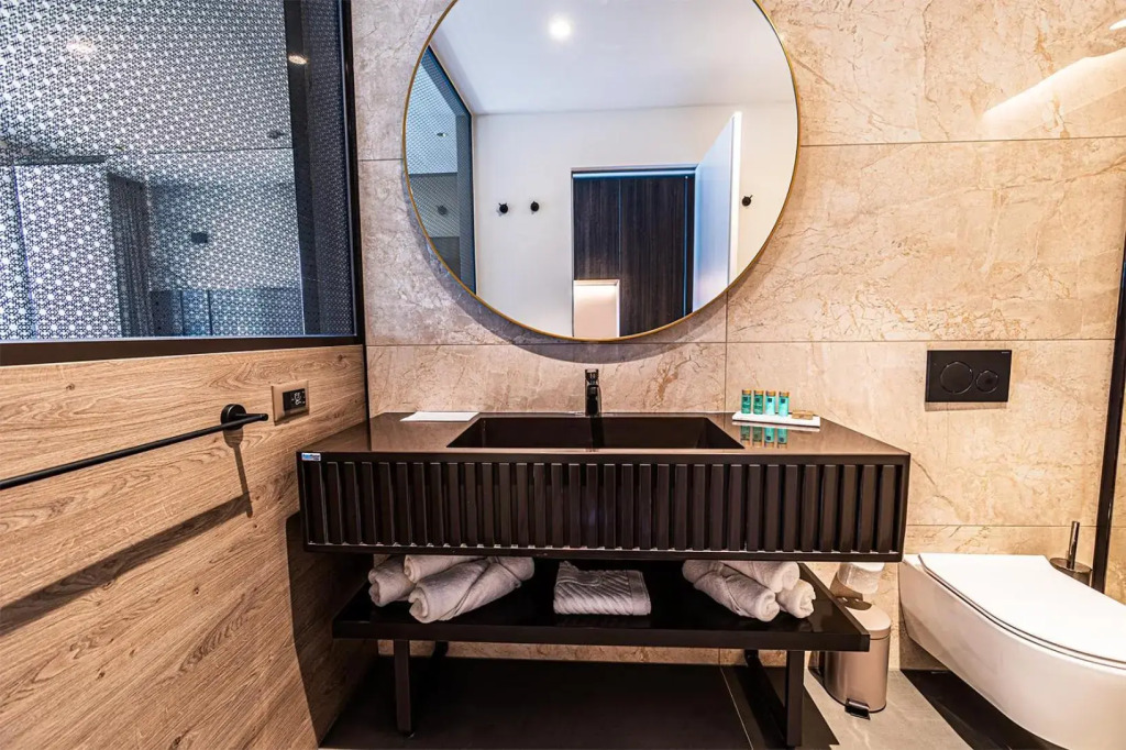 Marinus Beach Hotel