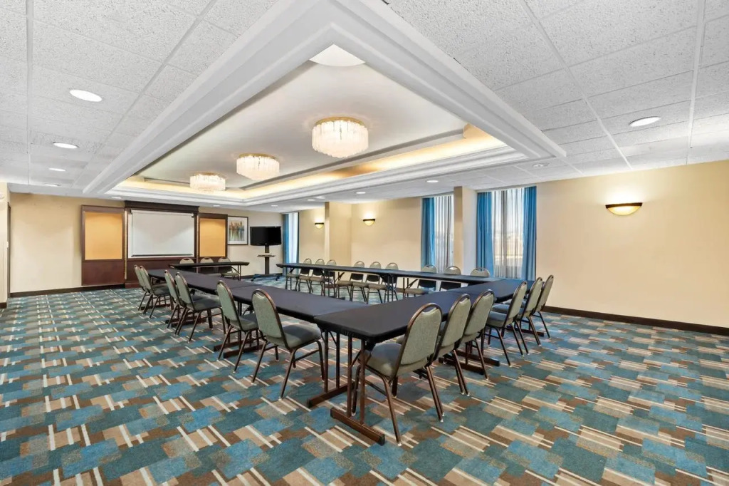 Prado Hotel by Choice Hotels