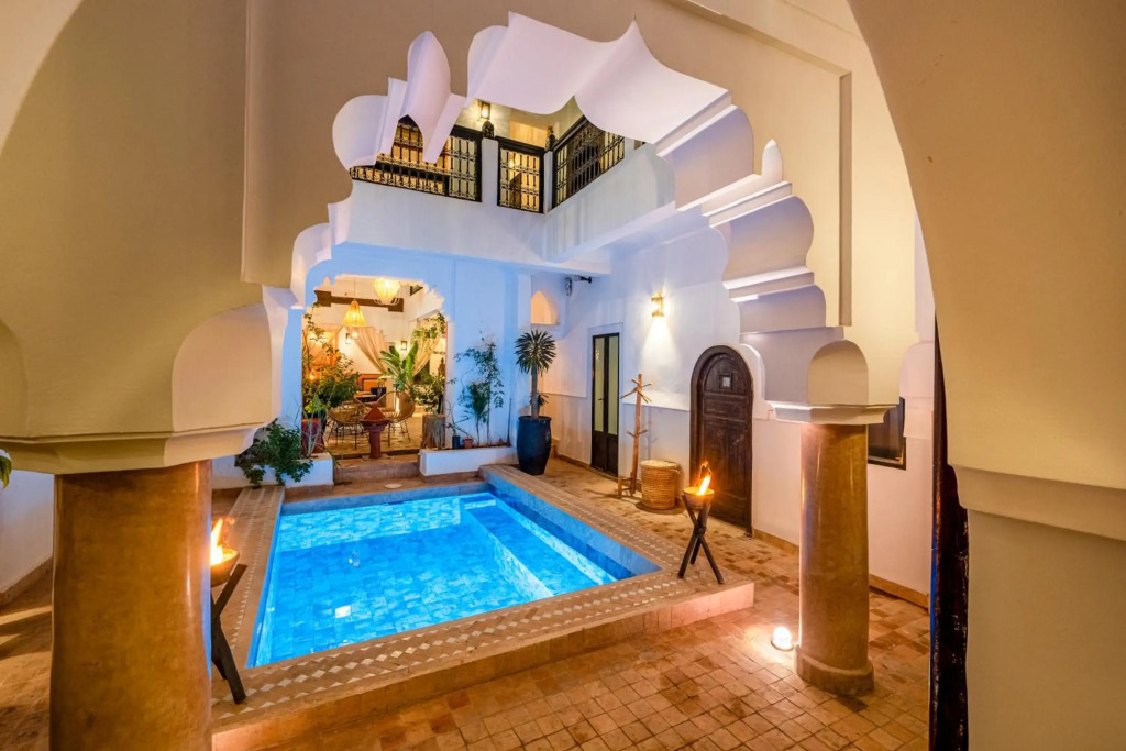 Riad 5 sens