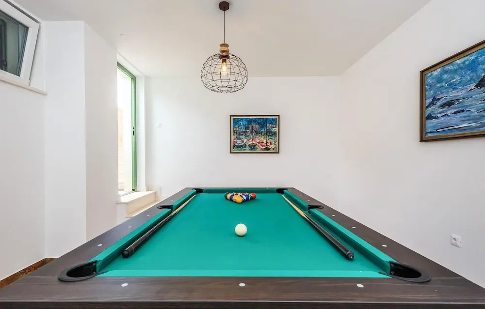 Pet Friendly Home In Lun