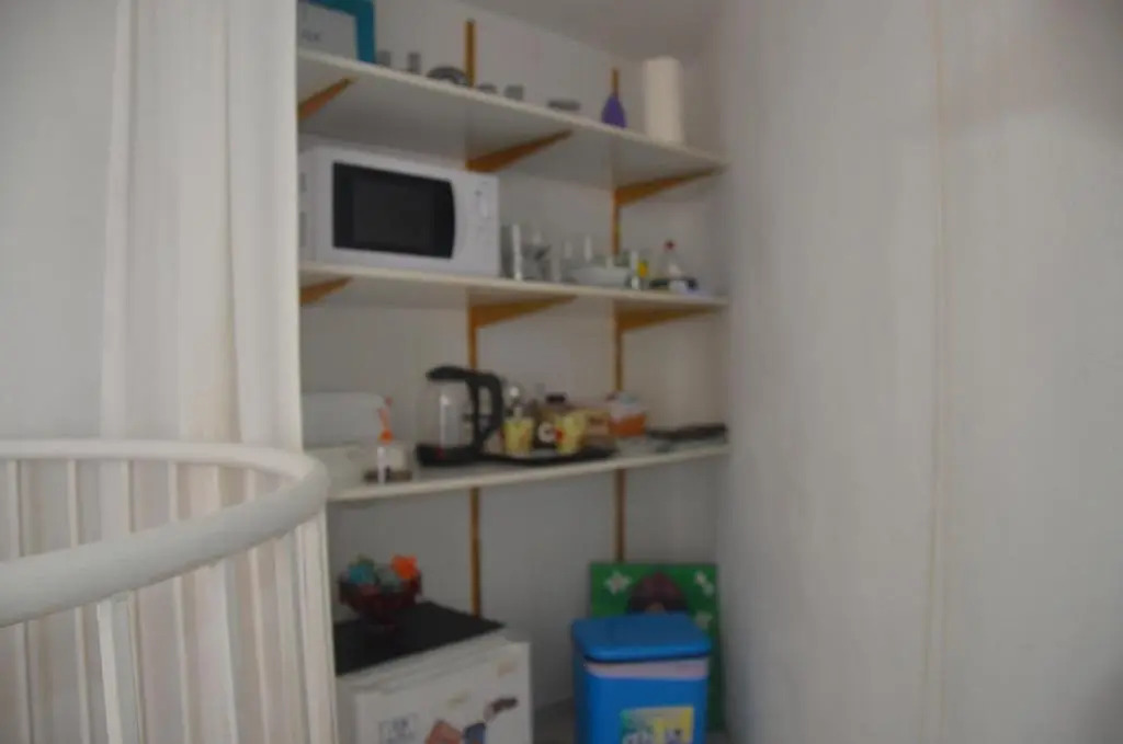 Independent whole 1st floor 1room 1balcony and views 1bathroom