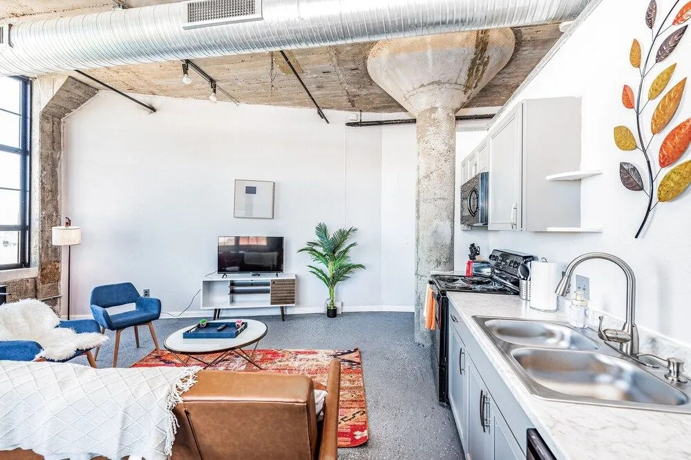Stunning Architect Loft by Cozysuites