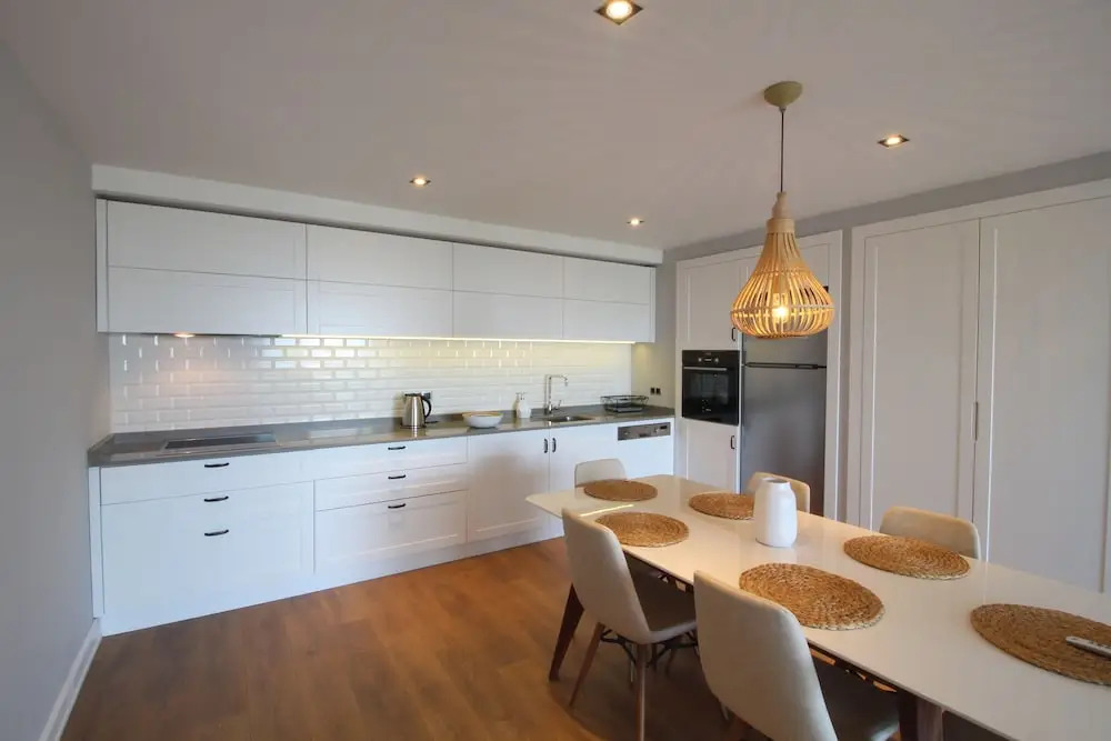 Elia Apartments
