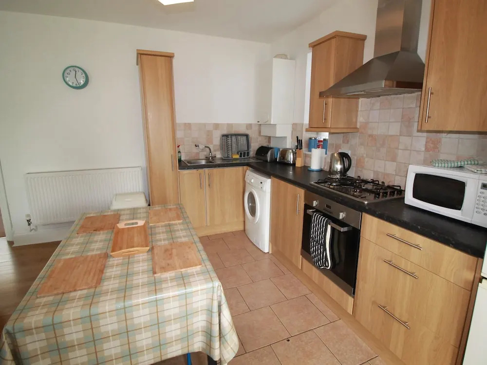 Cardiff Holiday Homes Park Avenue Apartments