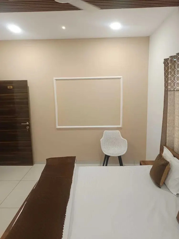 Vaatsalya Rooms