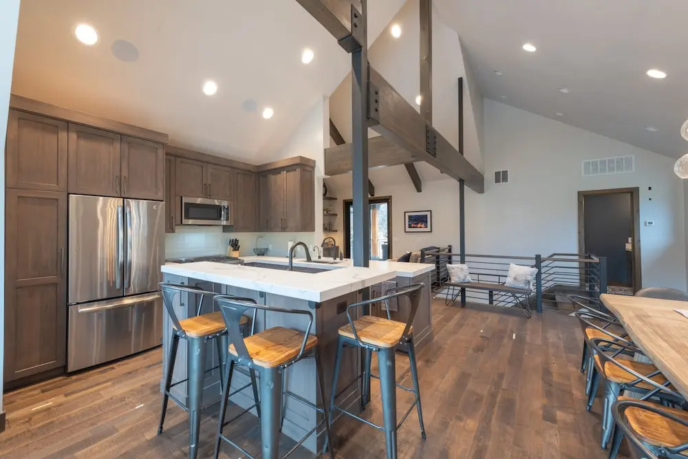 DV Loop Old Town Home by Luxury Mountain Destinations