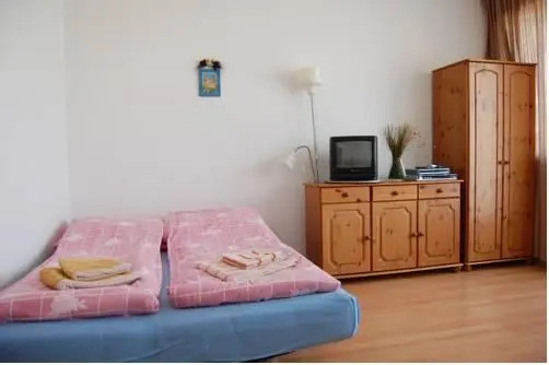 Bronson Apartman