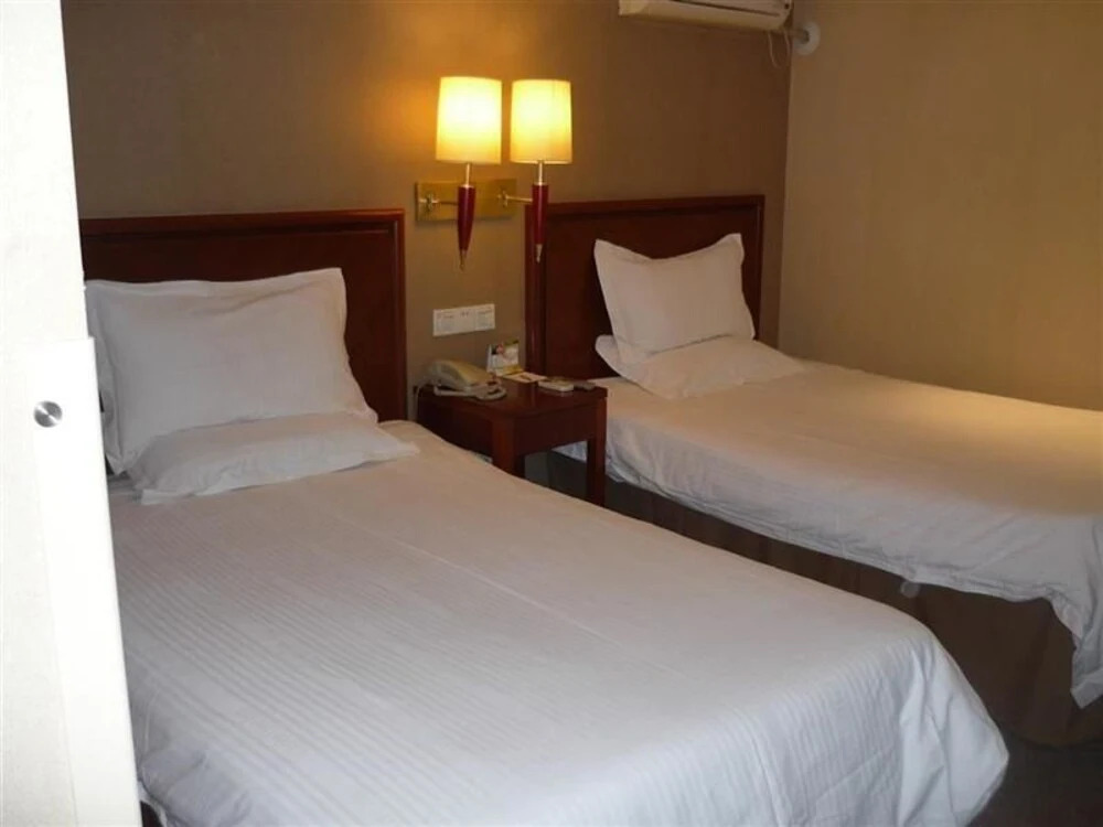 GreenTree Inn Shanghai Jiangpu Business Hotel