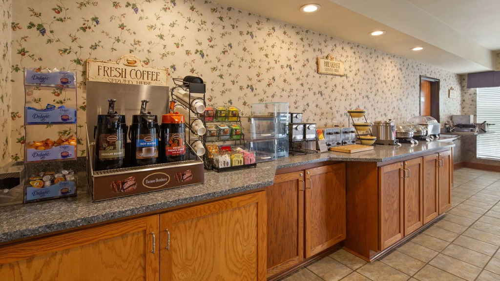 Best Western Bronco Inn