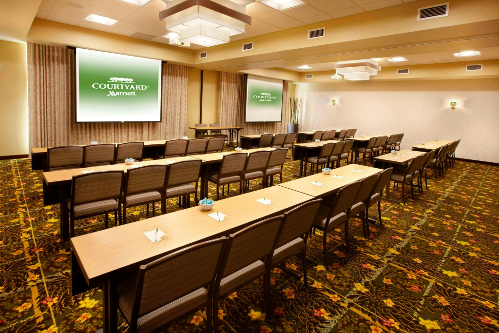 Courtyard by Marriott Maui Kahului Airport