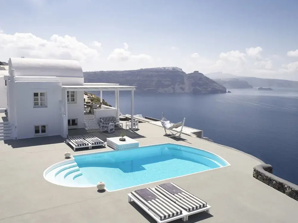 Mythique Villas & Suites