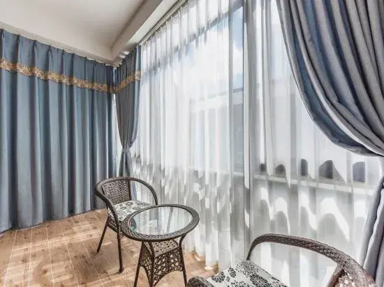 Xiangshan Summer Tour Homestay